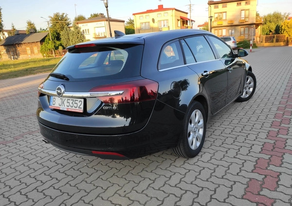 Opel Insignia cena 47500 przebieg: 202500, rok produkcji 2016 z Suwałki małe 121